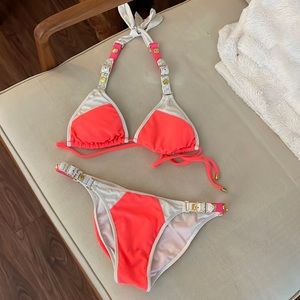 Beach Bunny Bronze bikini